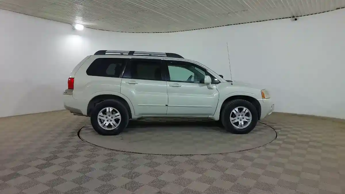 Mitsubishi Endeavor 2003 года за 2 990 000 тг. в Шымкент