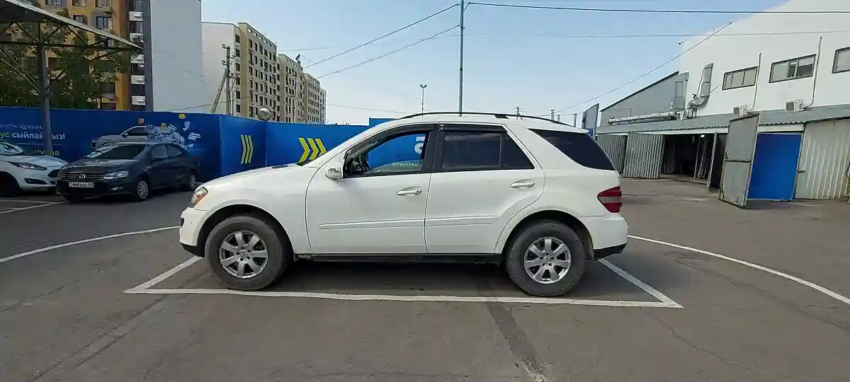 Mercedes-Benz M-Класс 2006 года за 5 000 000 тг. в Алматы