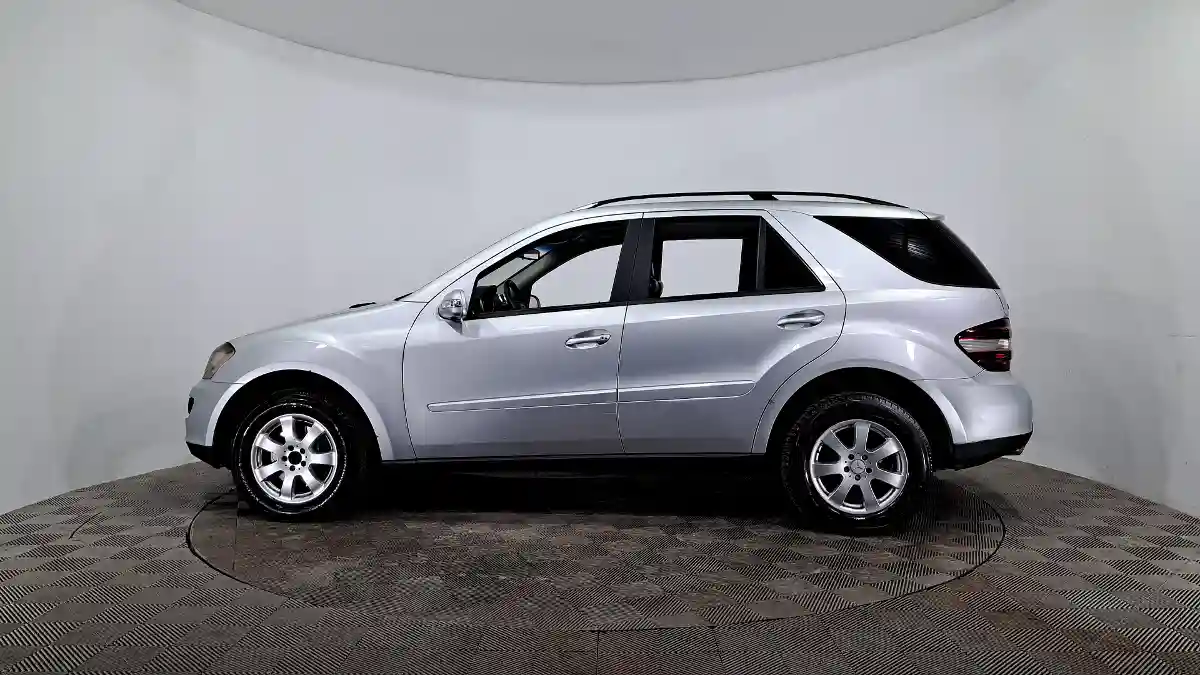 Mercedes-Benz M-Класс 2006 года за 5 590 000 тг. в Астана