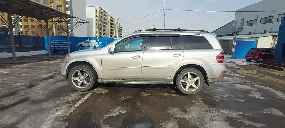 Mercedes-Benz GL-Класс 2006 года за 6 000 000 тг. в Алматы