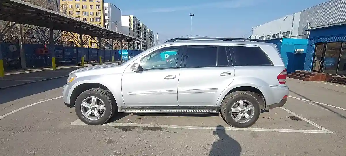 Mercedes-Benz GL-Класс 2007 года за 8 000 000 тг. в Алматы