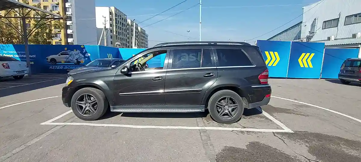 Mercedes-Benz GL-Класс 2007 года за 4 000 000 тг. в Алматы