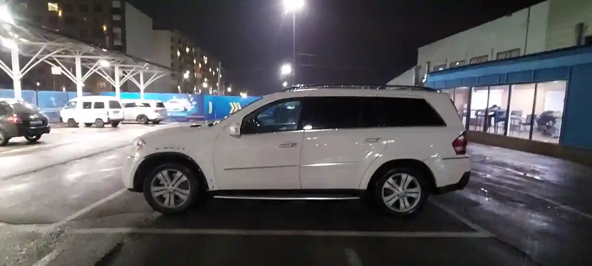 Mercedes-Benz GL-Класс 2008 года за 12 000 000 тг. в Алматы