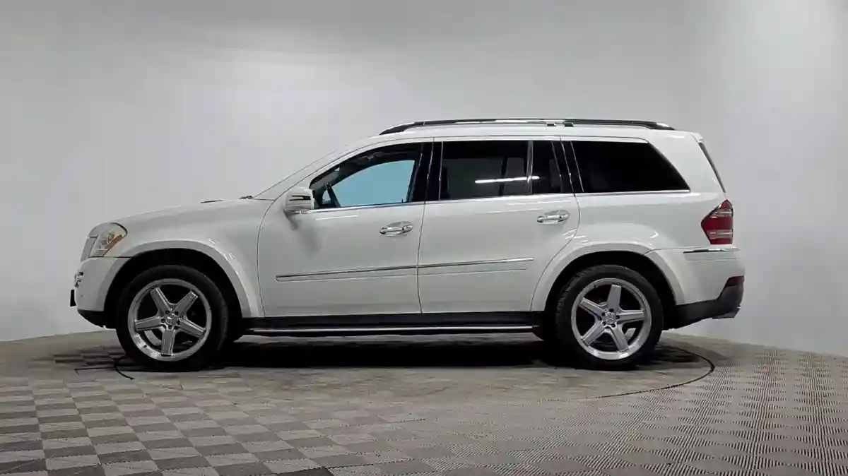 Mercedes-Benz GL-Класс 2007 года за 9 000 000 тг. в Алматы