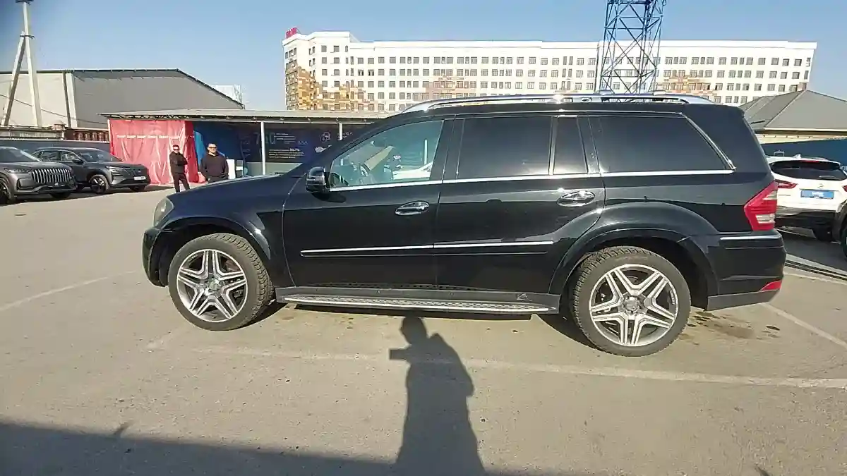 Mercedes-Benz GL-Класс 2011 года за 11 500 000 тг. в Шымкент