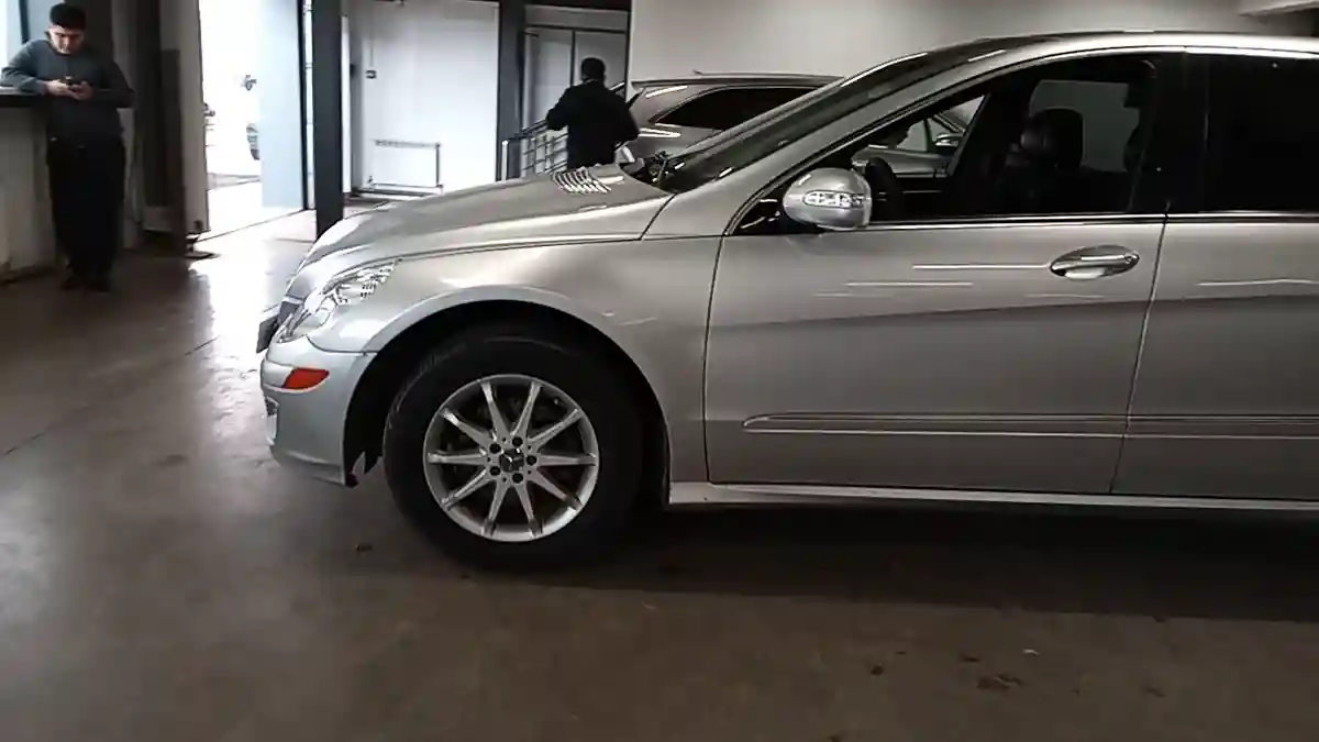 Mercedes-Benz R-Класс 2005 года за 4 500 000 тг. в Астана