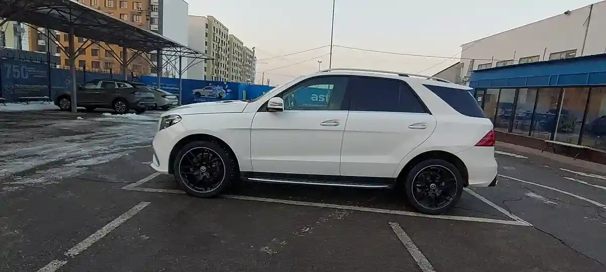 Mercedes-Benz GLE 2017 года за 15 000 000 тг. в Алматы