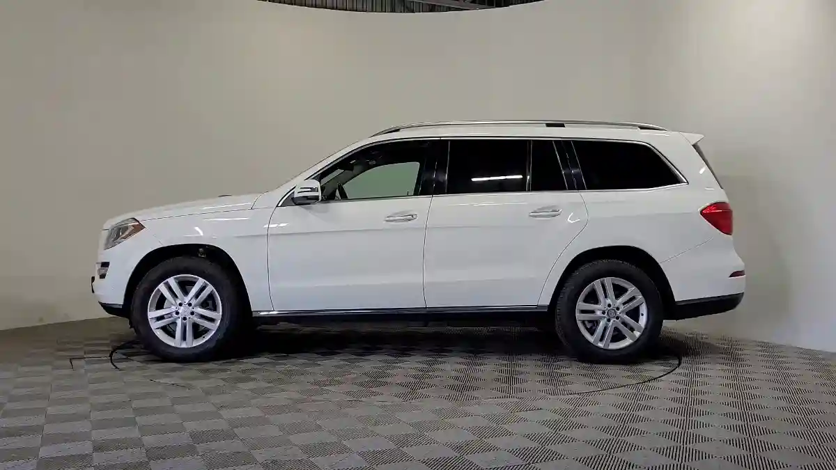 Mercedes-Benz GL-Класс 2014 года за 18 100 000 тг. в Алматы