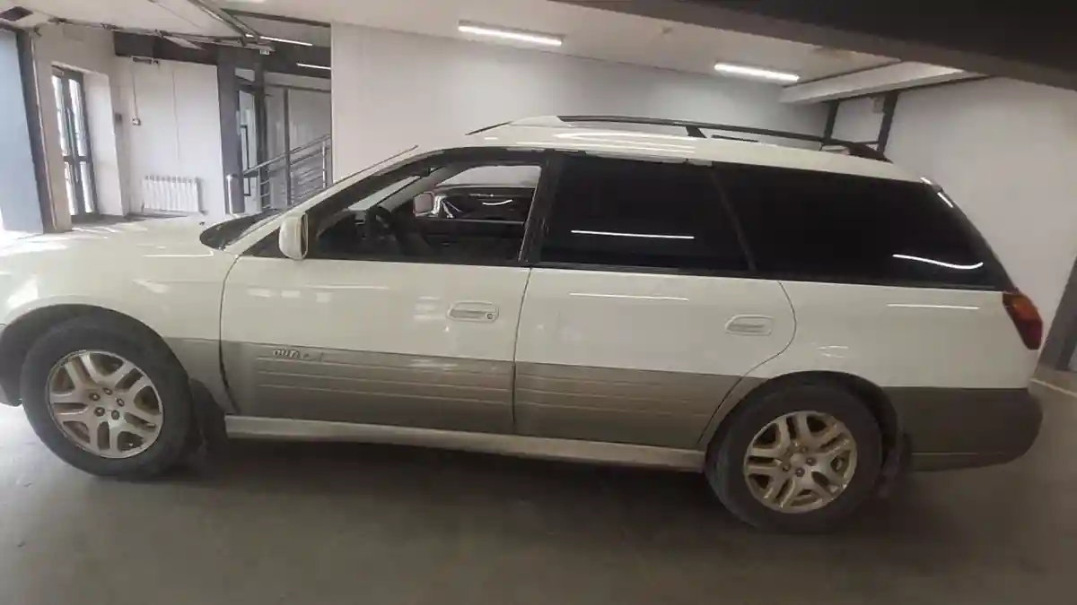 Subaru Legacy 2000 года за 3 000 000 тг. в Астана