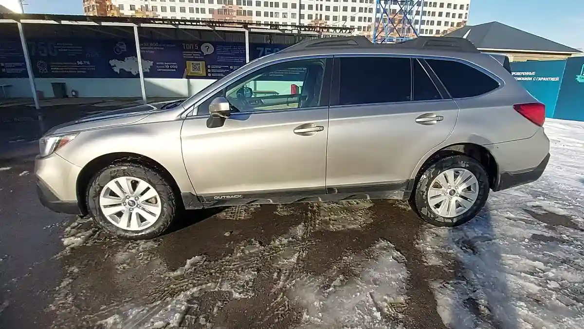 Subaru Outback 2018 года за 10 500 000 тг. в Шымкент