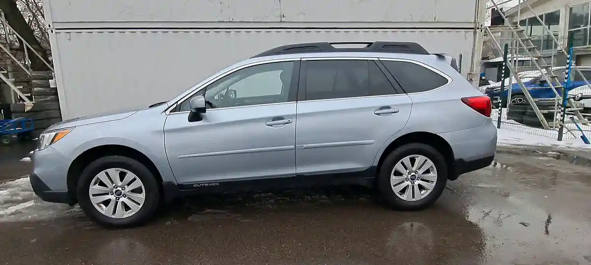 Subaru Outback 2017 года за 9 890 000 тг. в Алматы