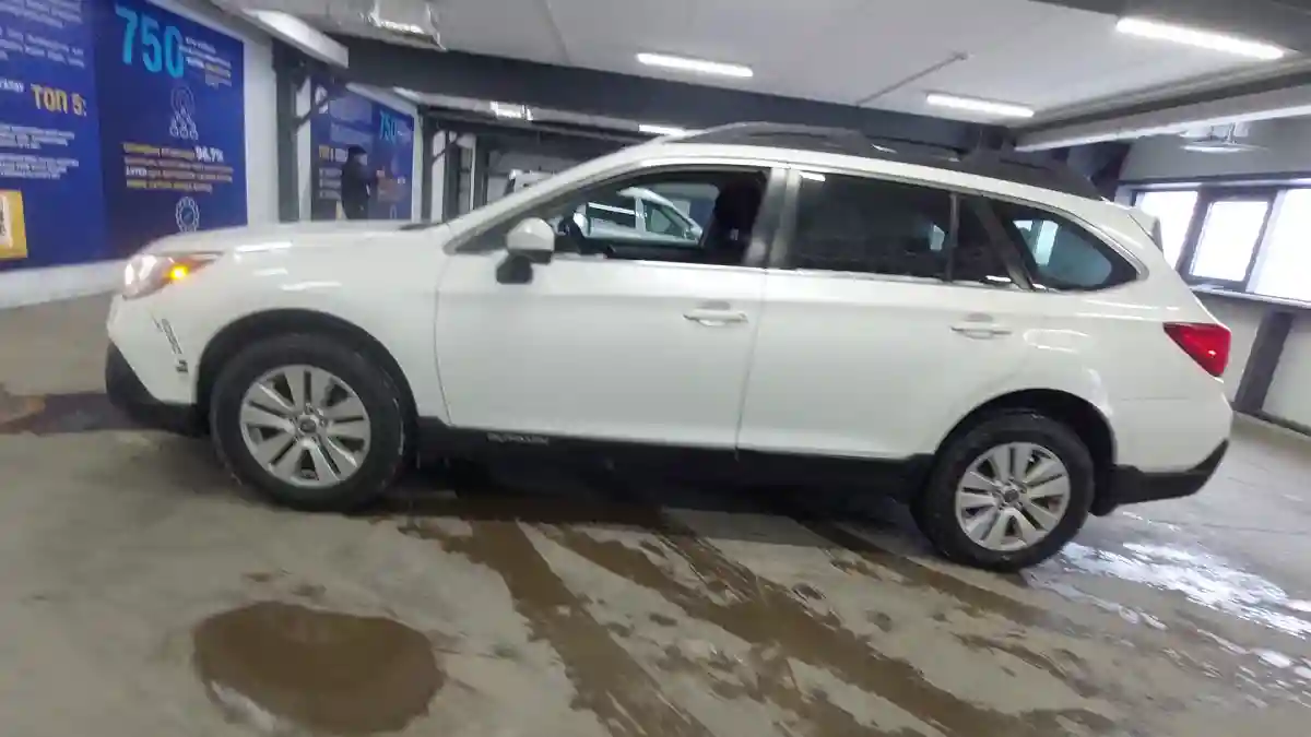 Subaru Outback 2018 года за 12 000 000 тг. в Астана