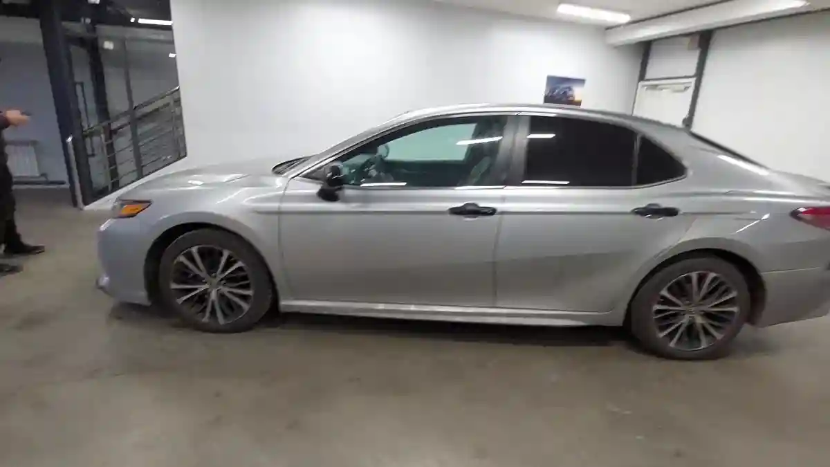 Toyota Camry 2018 года за 12 000 000 тг. в Астана