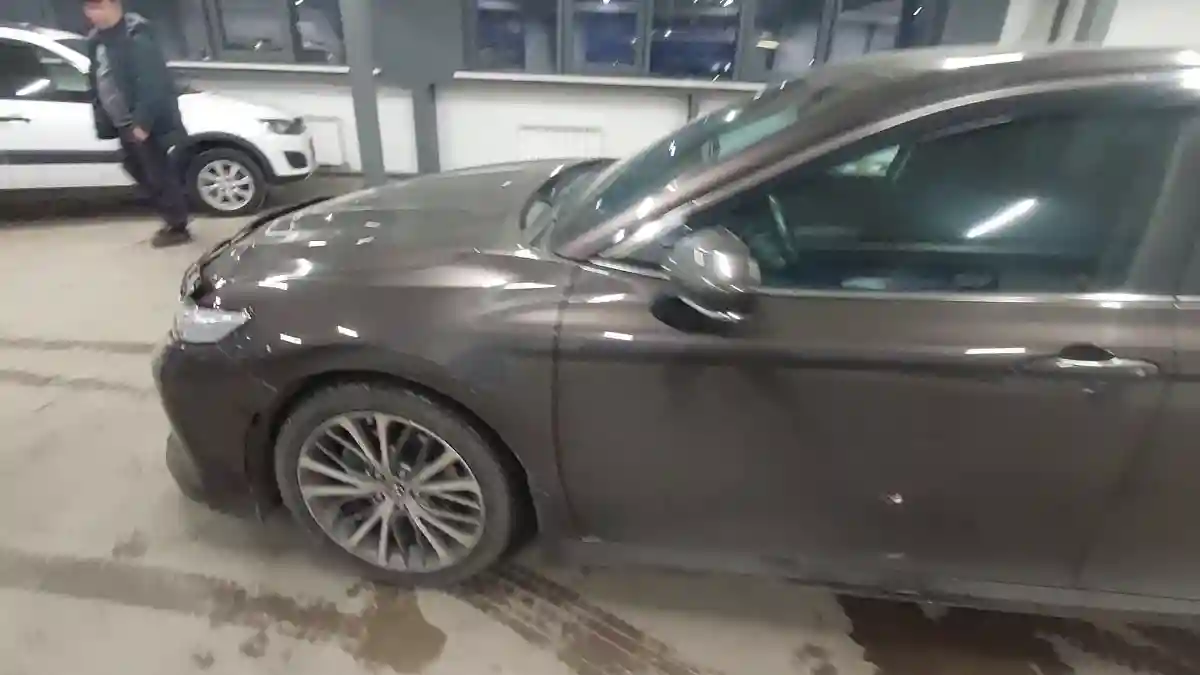 Toyota Camry 2018 года за 11 000 000 тг. в Астана