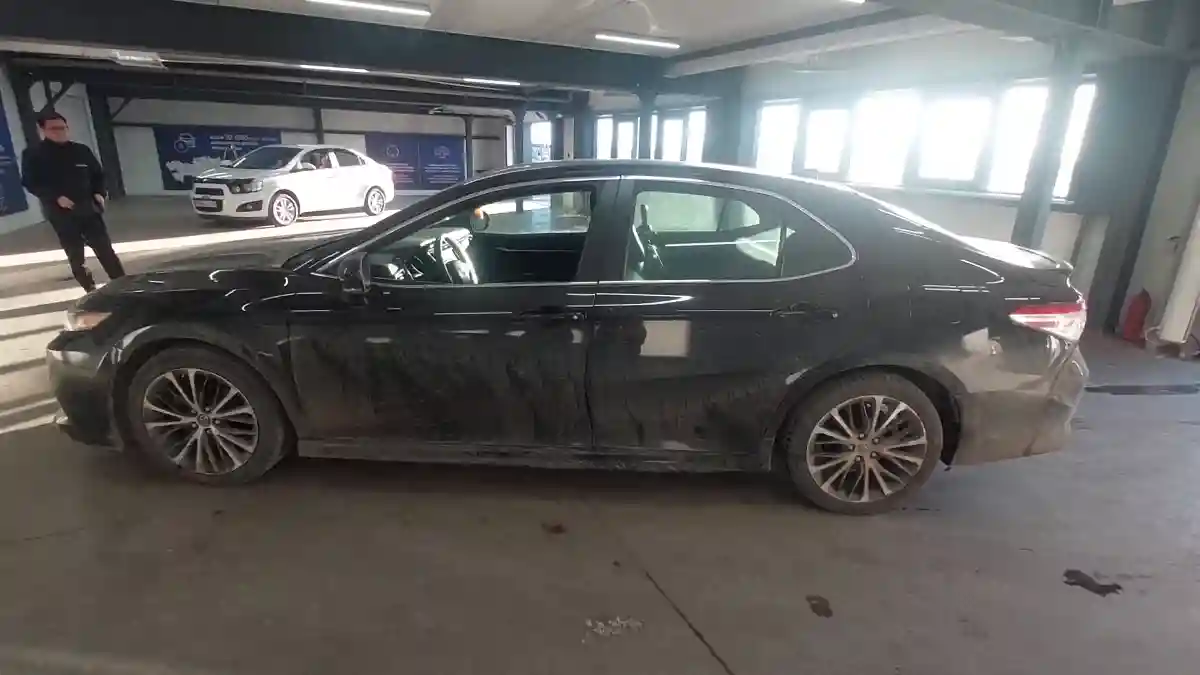 Toyota Camry 2018 года за 12 000 000 тг. в Астана