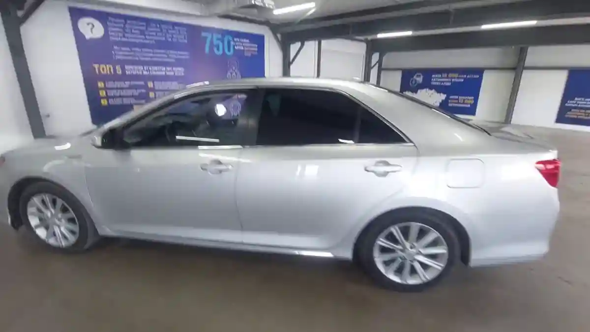 Toyota Camry 2014 года за 9 000 000 тг. в Астана