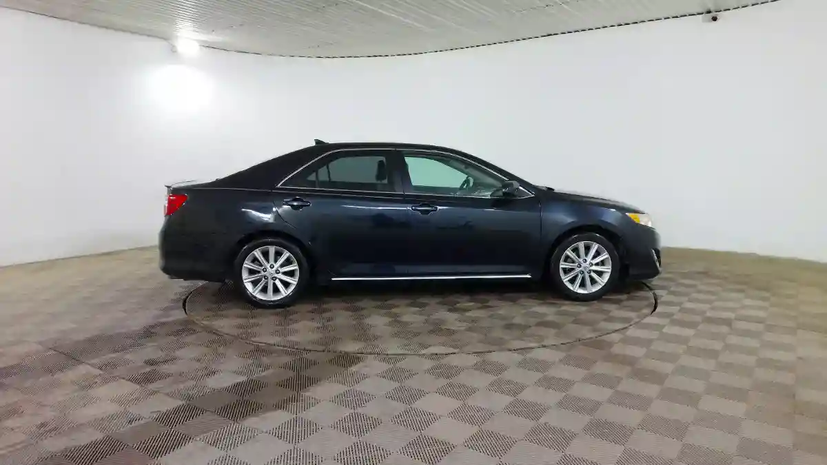 Toyota Camry 2013 года за 7 280 000 тг. в Шымкент
