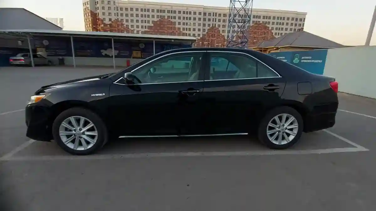 Toyota Camry 2012 года за 9 000 000 тг. в Шымкент