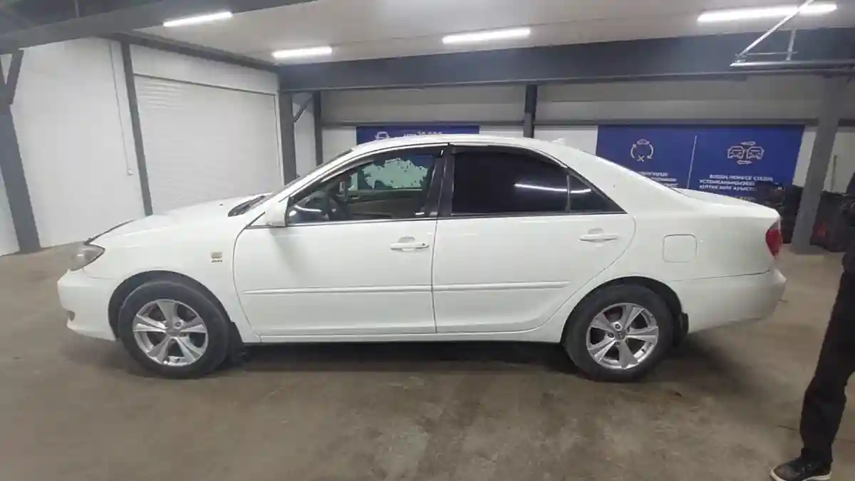 Toyota Camry 2005 года за 5 400 000 тг. в Астана