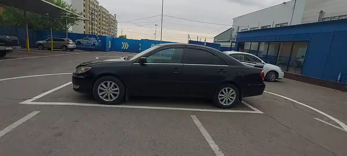 Toyota Camry 2005 года за 3 300 000 тг. в Алматы