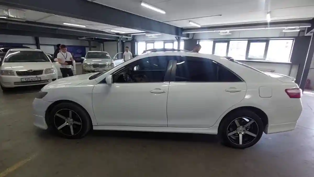 Toyota Camry 2007 года за 5 500 000 тг. в Астана