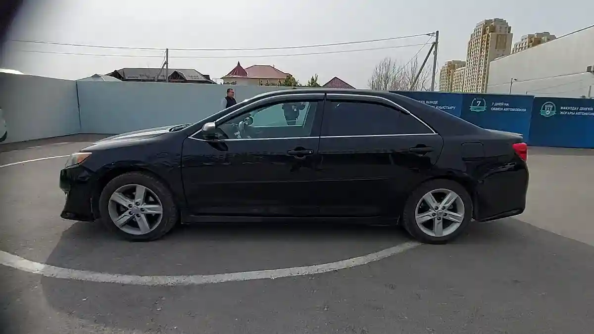 Toyota Camry 2012 года за 8 600 000 тг. в Шымкент