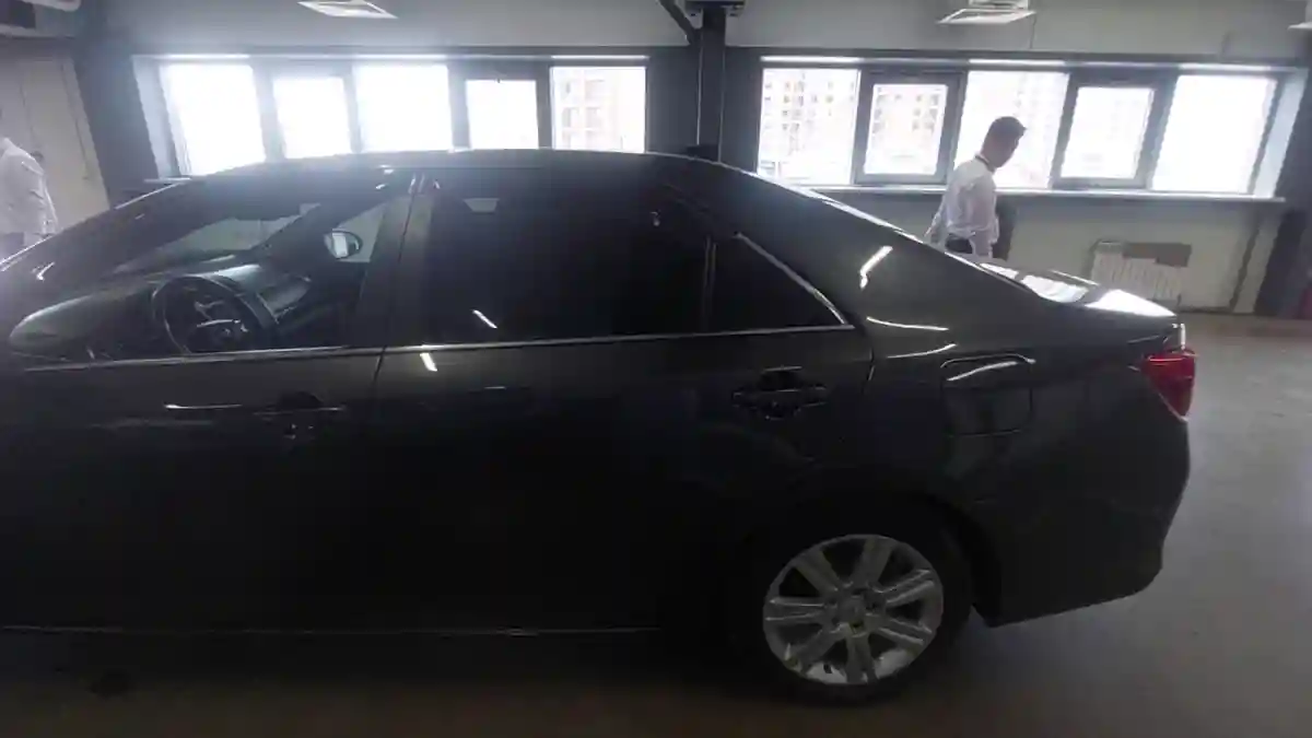 Toyota Camry 2014 года за 8 000 000 тг. в Астана