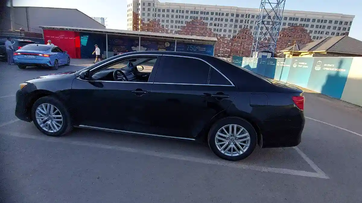 Toyota Camry 2013 года за 8 500 000 тг. в Шымкент