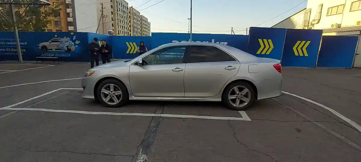 Toyota Camry 2013 года за 8 300 000 тг. в Алматы