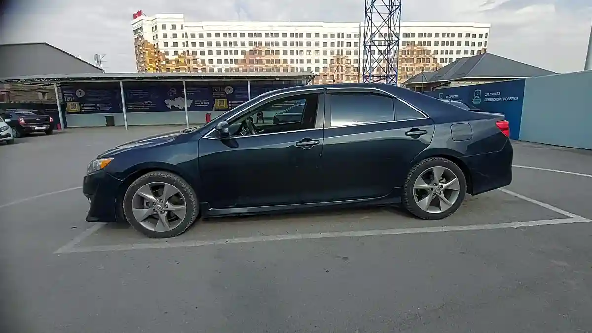 Toyota Camry 2014 года за 8 500 000 тг. в Шымкент