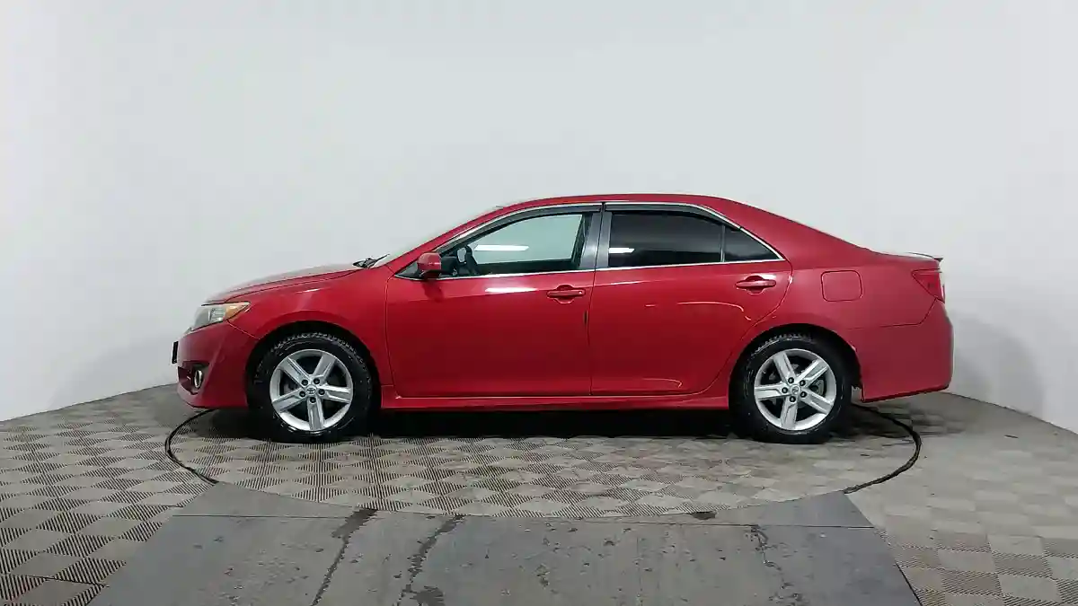 Toyota Camry 2011 года за 7 490 000 тг. в Астана