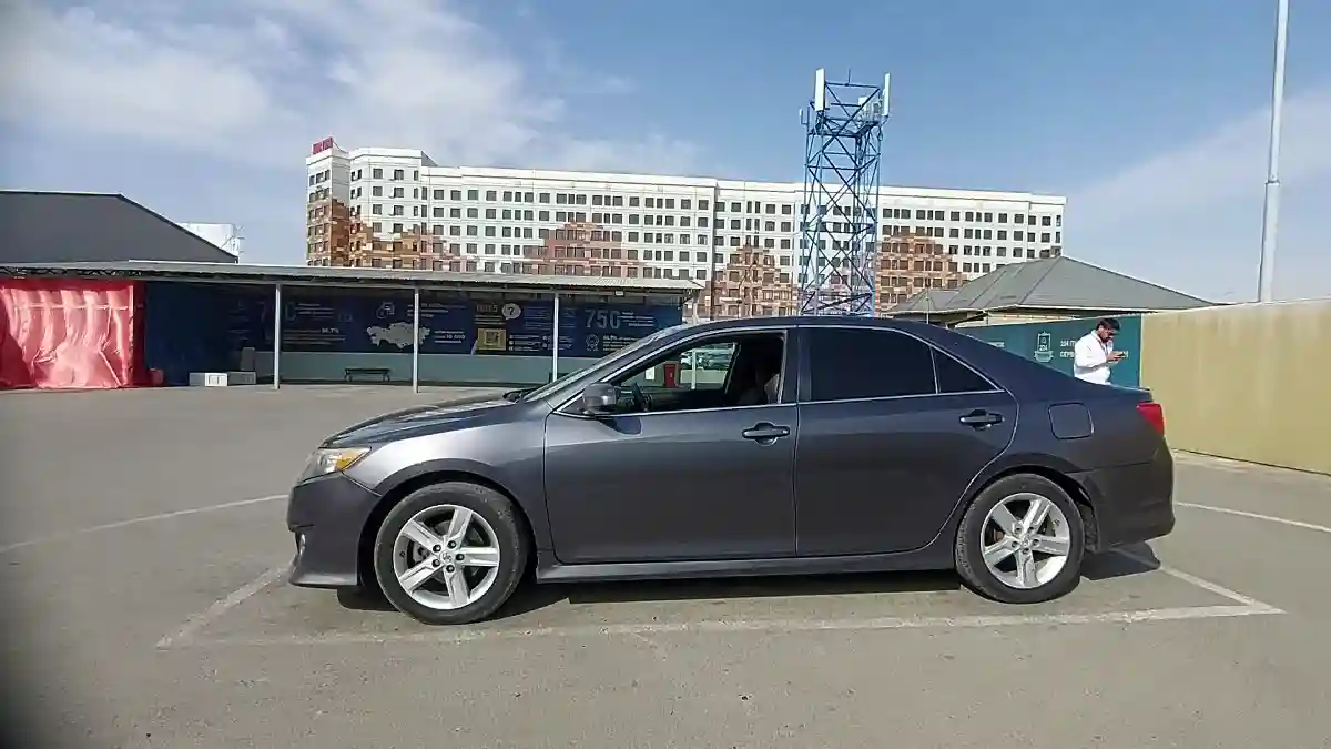 Toyota Camry 2012 года за 8 500 000 тг. в Шымкент