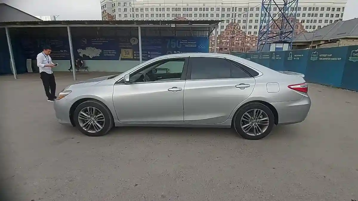 Toyota Camry 2014 года за 9 000 000 тг. в Шымкент