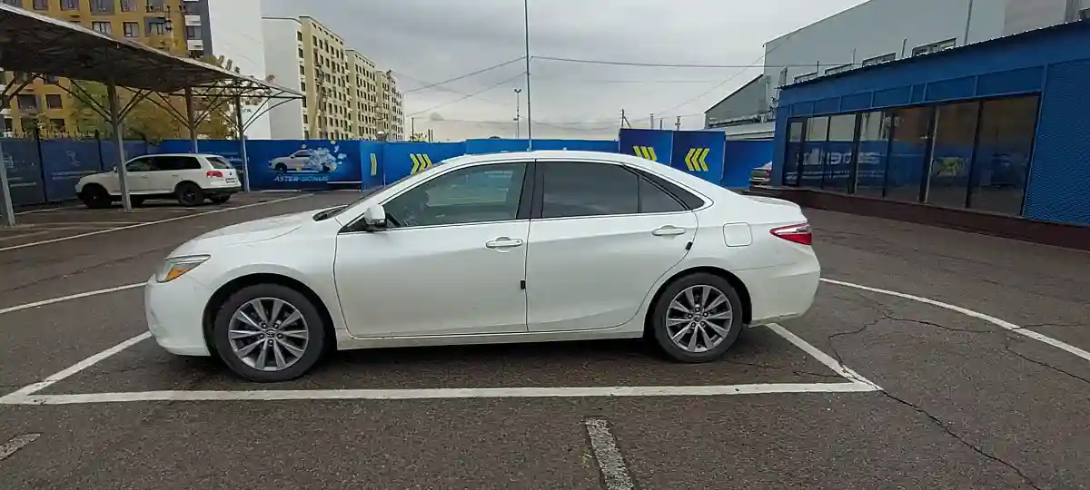 Toyota Camry 2014 года за 10 500 000 тг. в Алматы