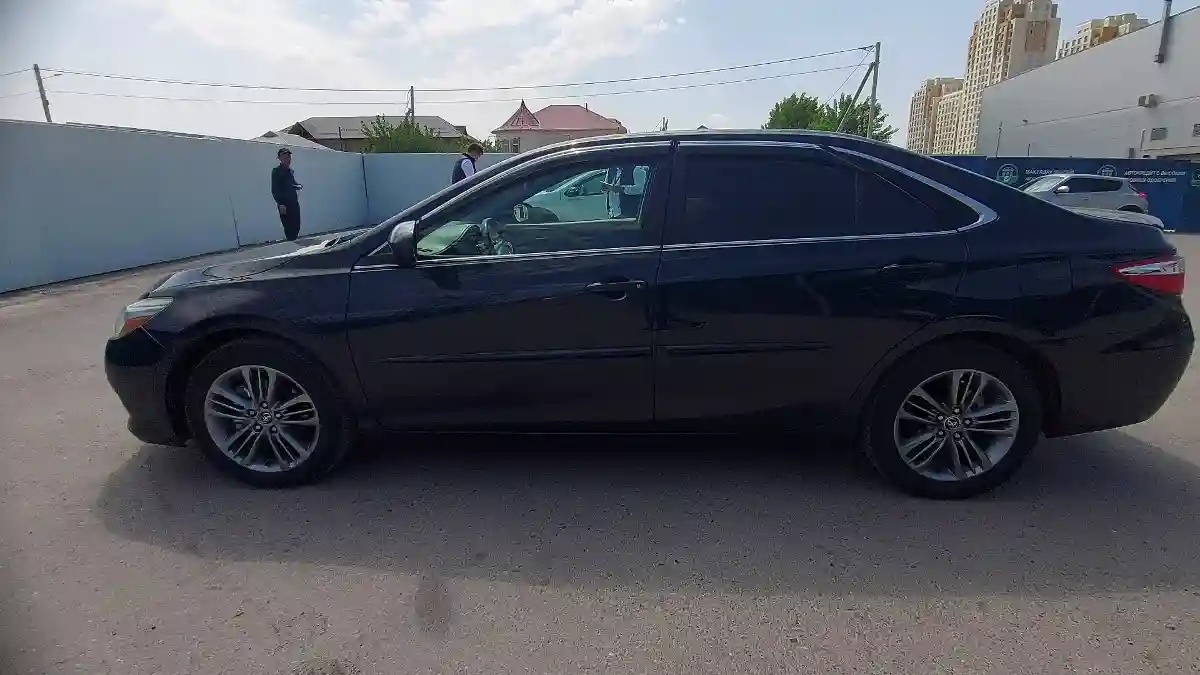 Toyota Camry 2016 года за 10 000 000 тг. в Шымкент