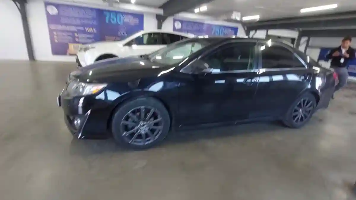 Toyota Camry 2012 года за 8 000 000 тг. в Астана