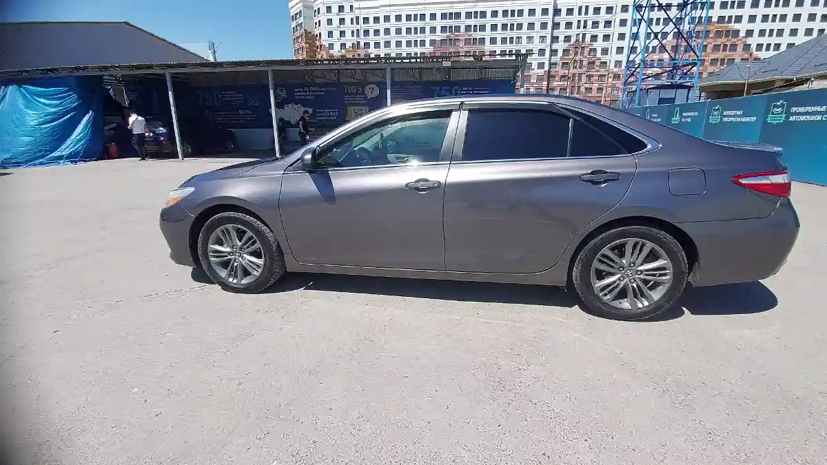 Toyota Camry 2016 года за 9 500 000 тг. в Шымкент