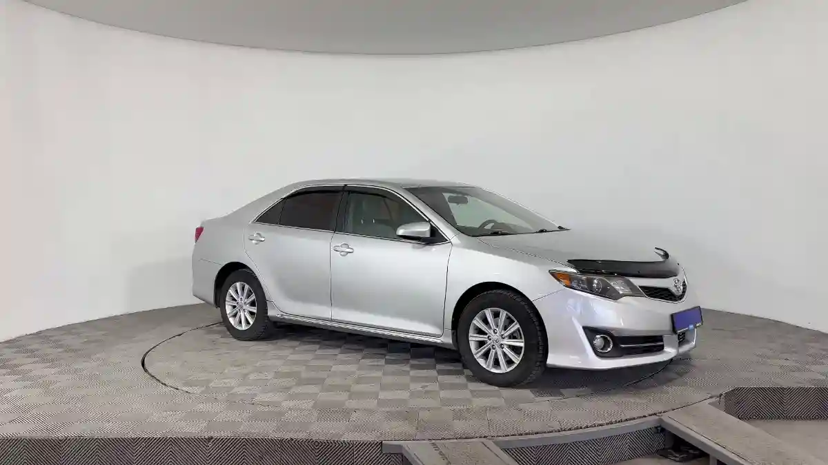 Toyota Camry 2012 года за 7 040 000 тг. в Караганда
