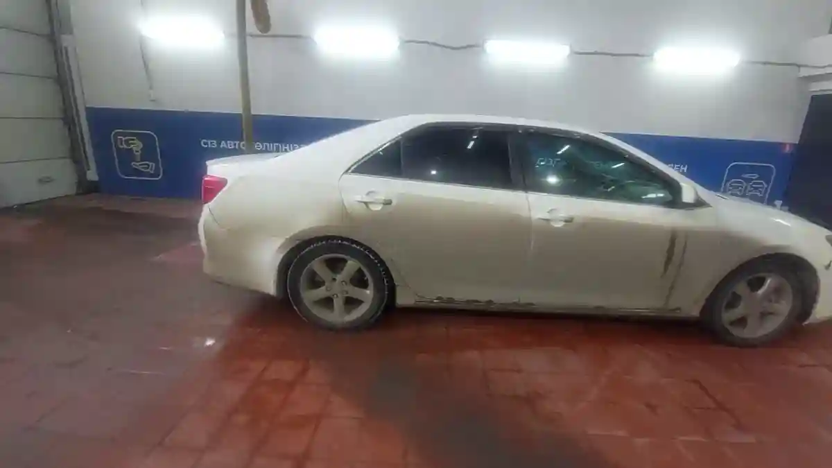 Toyota Camry 2012 года за 8 000 000 тг. в Астана