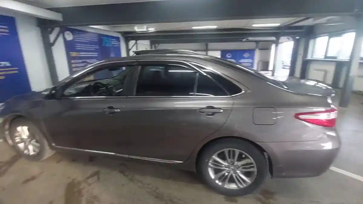 Toyota Camry 2017 года за 11 000 000 тг. в Астана