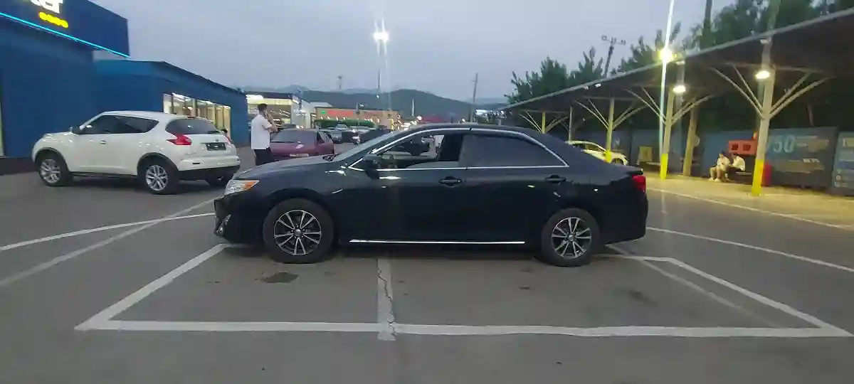 Toyota Camry 2012 года за 7 000 000 тг. в Алматы