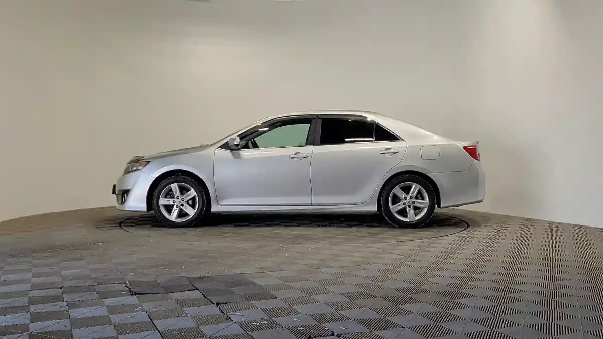 Toyota Camry 2014 года за 7 990 000 тг. в Алматы
