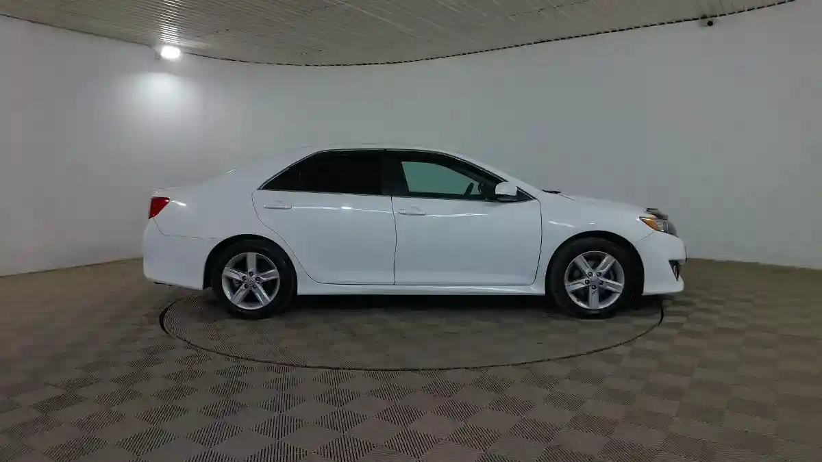 Toyota Camry 2012 года за 9 390 000 тг. в Шымкент