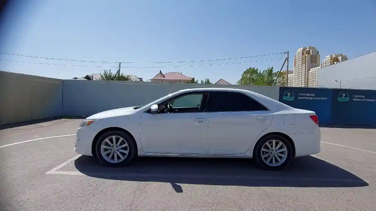 Toyota Camry 2012 года за 10 200 000 тг. в Шымкент