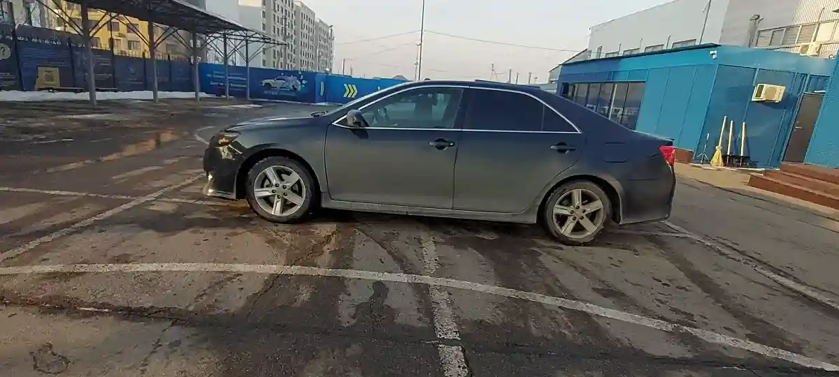 Toyota Camry 2014 года за 9 500 000 тг. в Алматы