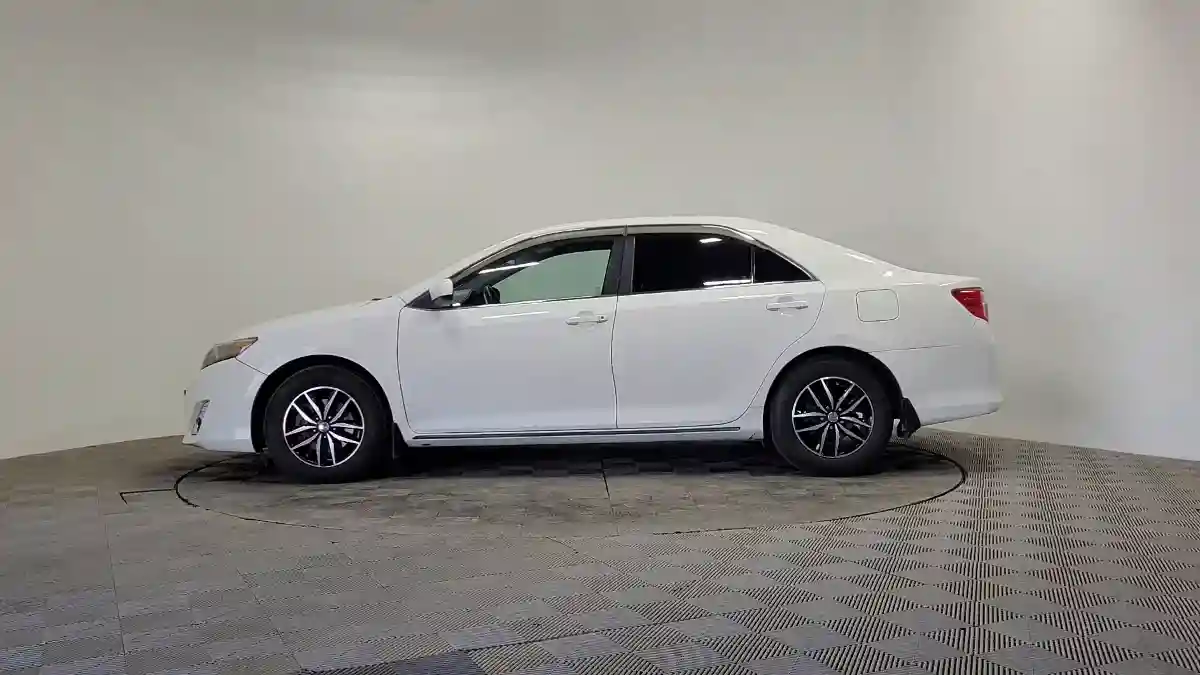 Toyota Camry 2012 года за 7 850 000 тг. в Алматы