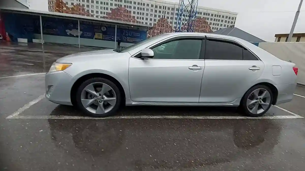 Toyota Camry 2012 года за 8 000 000 тг. в Шымкент