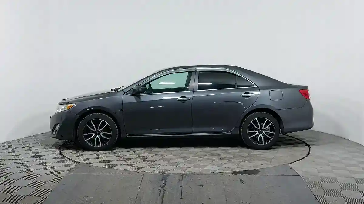 Toyota Camry 2011 года за 8 190 000 тг. в Астана