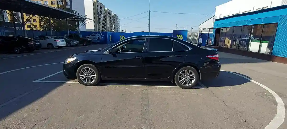 Toyota Camry 2016 года за 10 000 000 тг. в Алматы