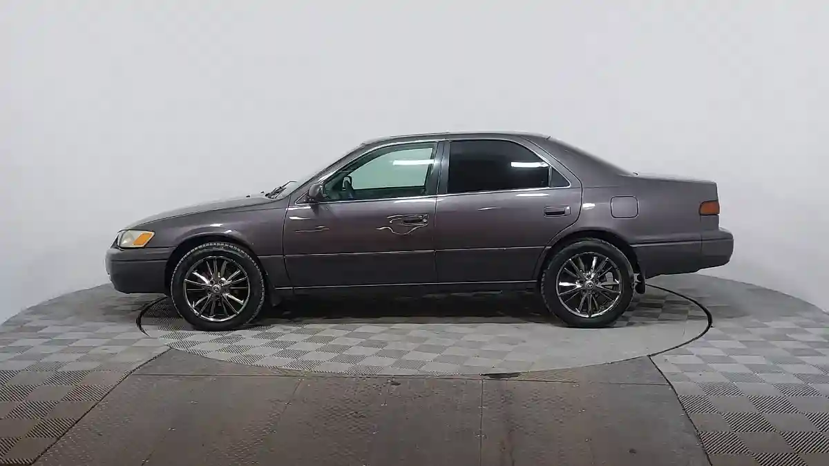 Toyota Camry 1997 года за 3 290 000 тг. в Астана